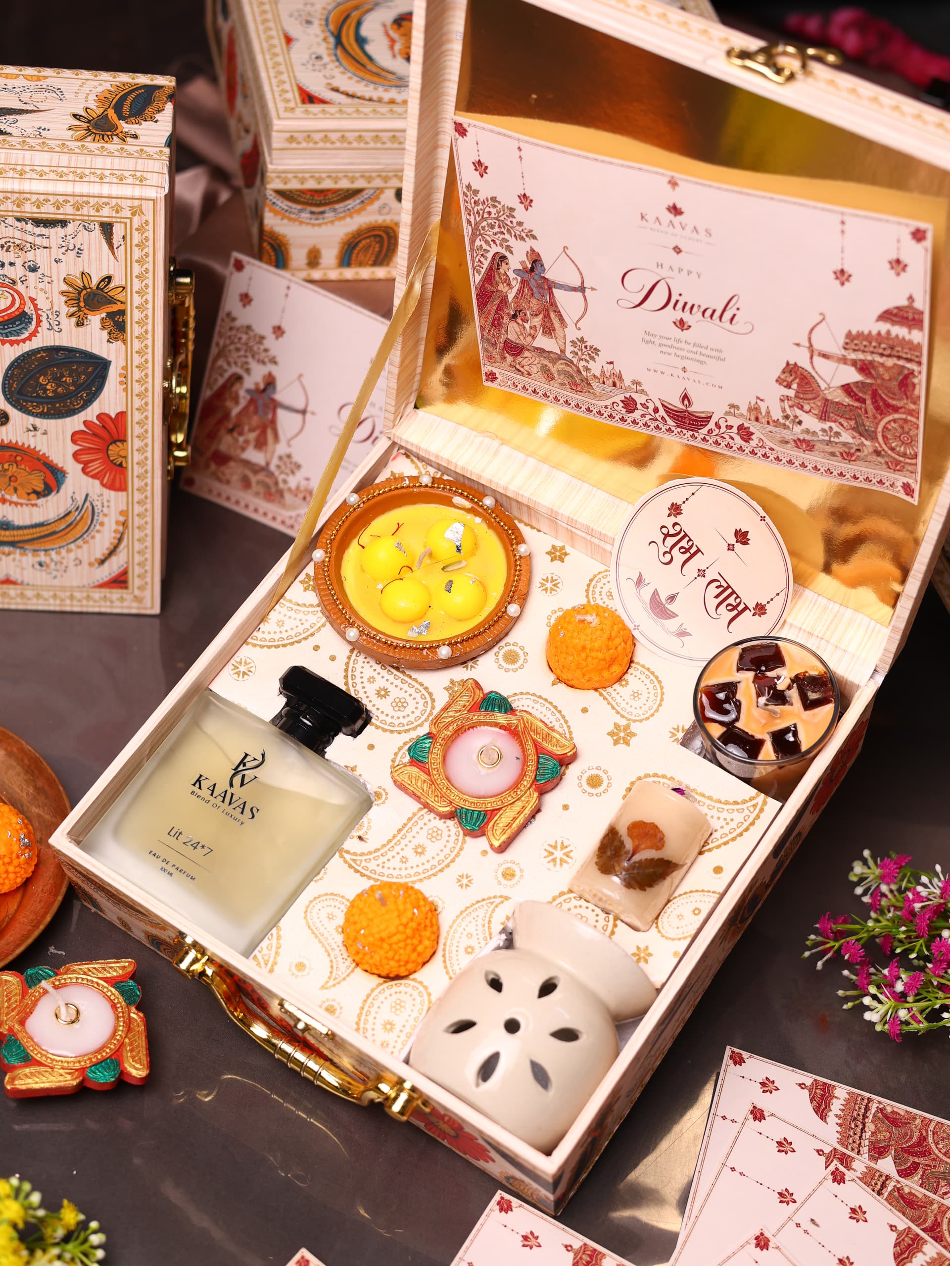 KAAVAS DEEPOTSAV LIT 24*7 luxury perfume thumbnail 2